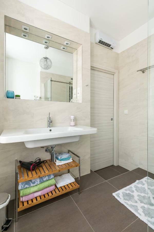 Apartmán Petrova Attic Split Exteriér fotografie